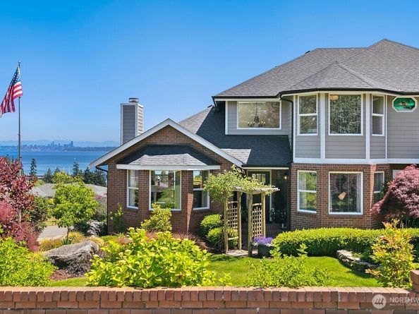 2585 Alaska Avenue E, Port Orchard WA 98366