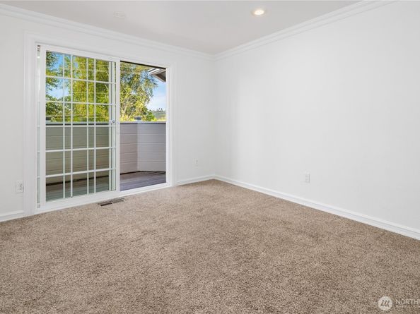 11004 100th Avenue NE, Kirkland WA 98033