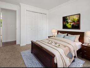 11004 100th Avenue NE, Kirkland WA 98033