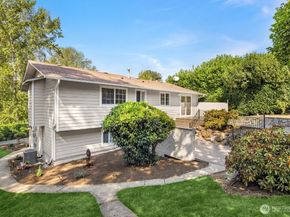 11004 100th Avenue NE, Kirkland WA 98033