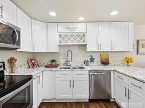 17581 110th Lane SE 3, Renton WA 98055