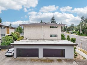 300 N 137th Street C, Seattle WA 98133