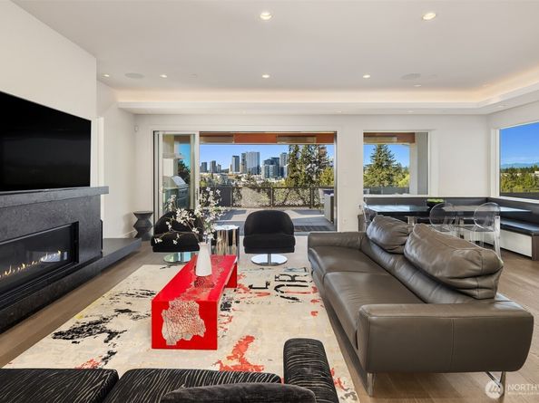 209 Northside Road, Bellevue WA 98004