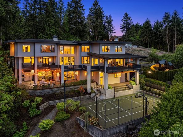 209 Northside Road, Bellevue WA 98004