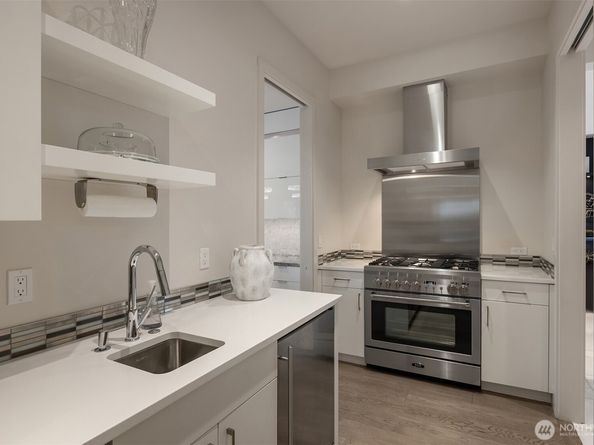 209 Northside Road, Bellevue WA 98004