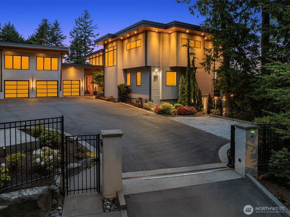 209 Northside Road, Bellevue WA 98004