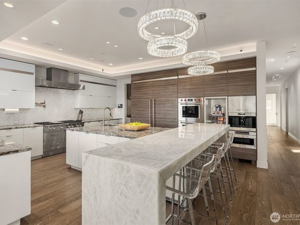 209 Northside Road, Bellevue WA 98004