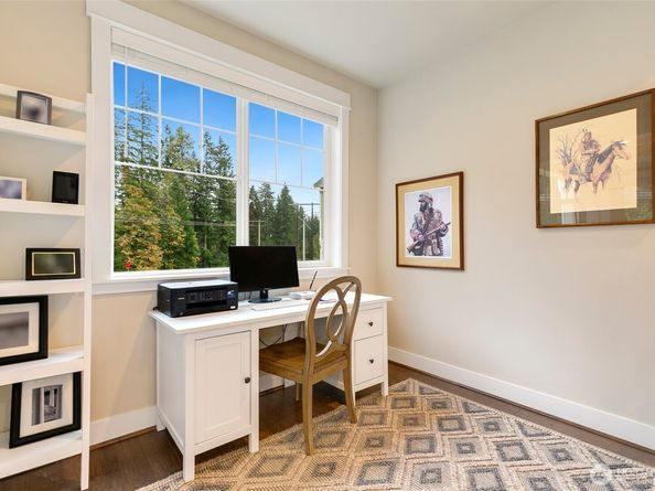 4612 186th Place SE A, Bothell WA 98012
