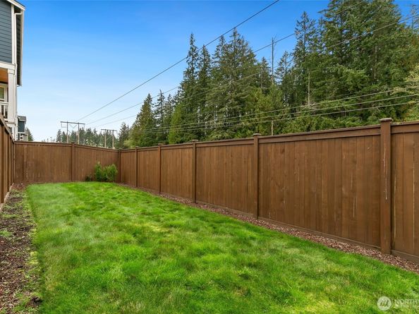 4612 186th Place SE A, Bothell WA 98012