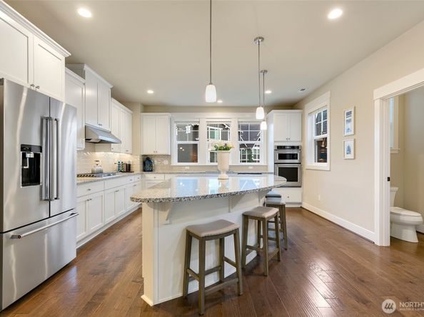 4612 186th Place SE A, Bothell WA 98012