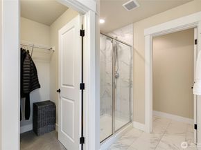 4612 186th Place SE A, Bothell WA 98012