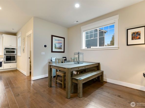 4612 186th Place SE A, Bothell WA 98012