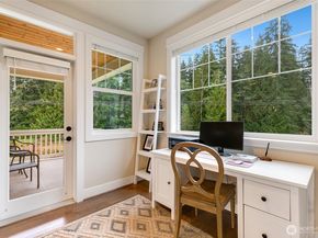4612 186th Place SE A, Bothell WA 98012