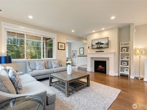 4612 186th Place SE A, Bothell WA 98012