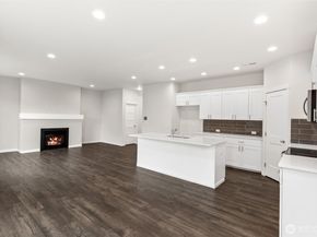 27031 30th Place S 20, Kent WA 98032
