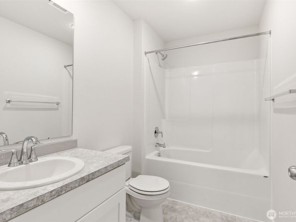 27031 30th Place S 20, Kent WA 98032