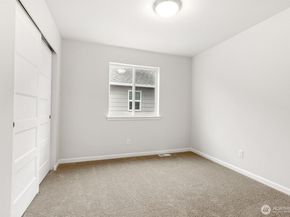 27031 30th Place S 20, Kent WA 98032