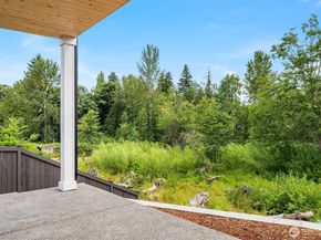 21418 116th Place SE, Kent WA 98031