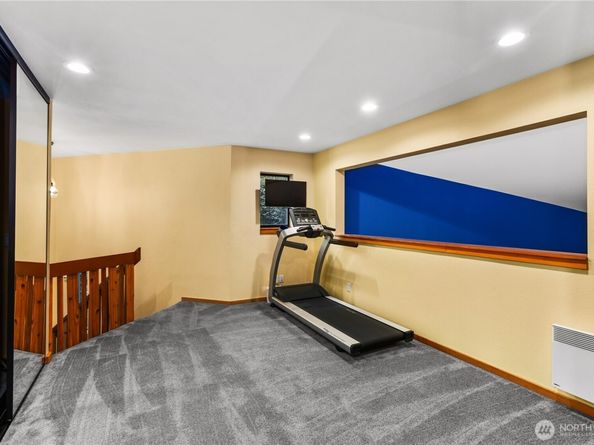 6520 E Mercer Way, Mercer Island WA 98040