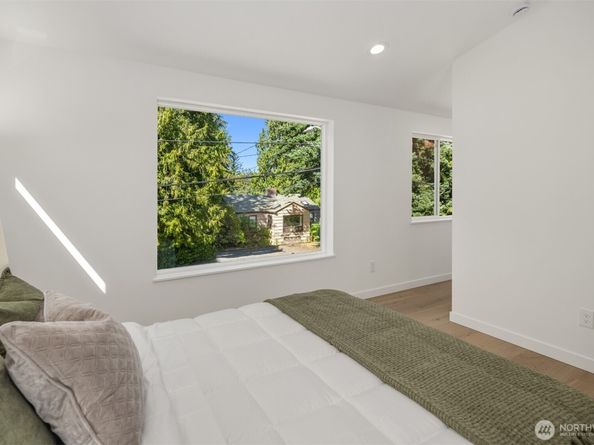 3847 NE 88th Street, Seattle WA 98115
