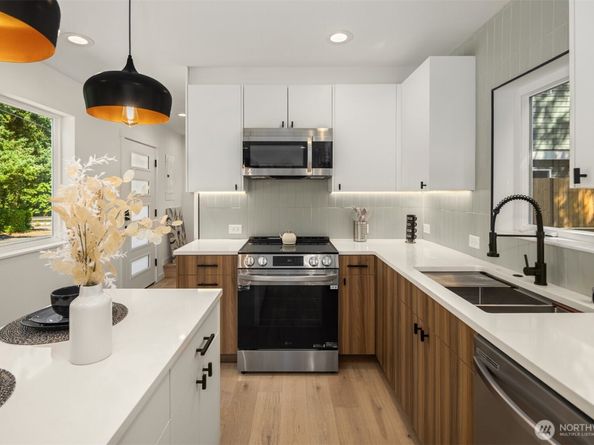 3847 NE 88th Street, Seattle WA 98115
