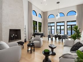 9205 SE Shoreland Drive, Bellevue WA 98004