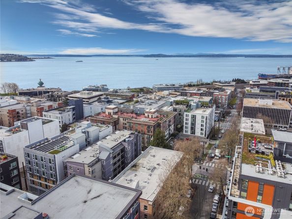 7 Harrison Street 39, Seattle WA 98109