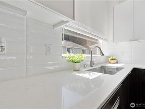 1271 N 145th Street, Seattle WA 98133
