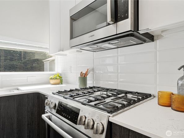 1271 N 145th Street, Seattle WA 98133