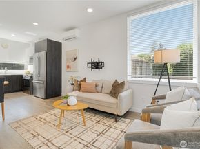 1271 N 145th Street, Seattle WA 98133