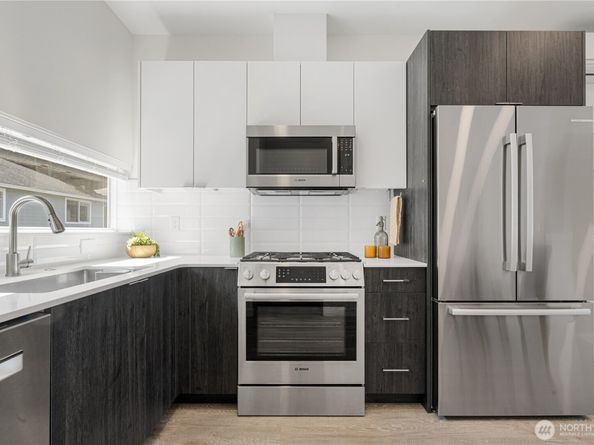 1271 N 145th Street, Seattle WA 98133