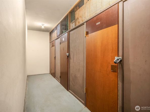 19409 56th Avenue W 109, Lynnwood WA 98036
