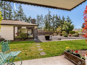 19409 56th Avenue W 109, Lynnwood WA 98036