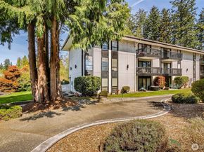 19409 56th Avenue W 109, Lynnwood WA 98036