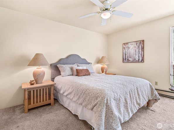 19409 56th Avenue W 109, Lynnwood WA 98036