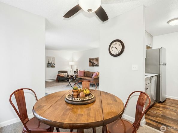7317 224th Street SW A4, Edmonds WA 98026