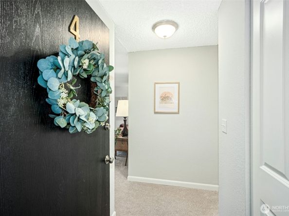 7317 224th Street SW A4, Edmonds WA 98026