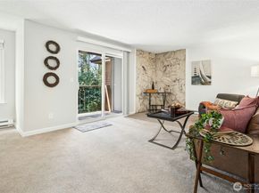 7317 224th Street SW A4, Edmonds WA 98026