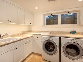 180 Lake Washington Boulevard E, Seattle WA 98112