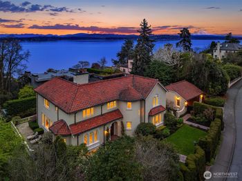 180 Lake Washington Boulevard E