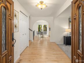9115 SE 72nd Place, Mercer Island WA 98040