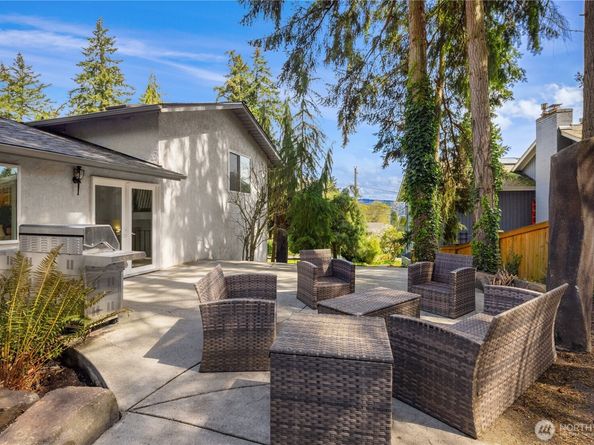 9115 SE 72nd Place, Mercer Island WA 98040