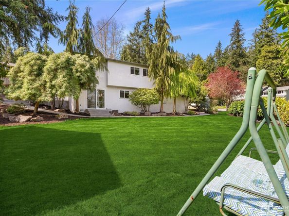 9115 SE 72nd Place, Mercer Island WA 98040