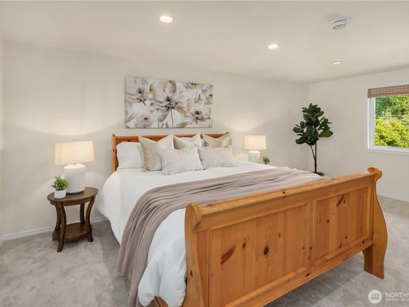 9115 SE 72nd Place, Mercer Island WA 98040
