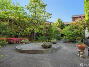1425 S Puget Drive 213, Renton WA 98055