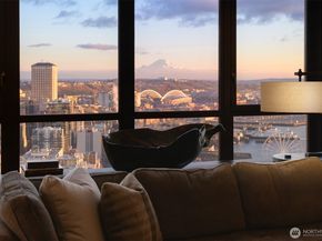 2125 1st Avenue 3202, Seattle WA 98121