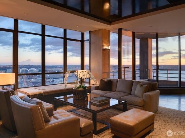 2125 1st Avenue 3202, Seattle WA 98121