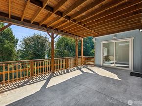 1720 N Wycoff Avenue, Bremerton WA 98312