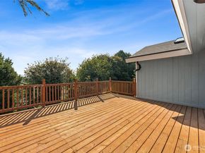 1720 N Wycoff Avenue, Bremerton WA 98312