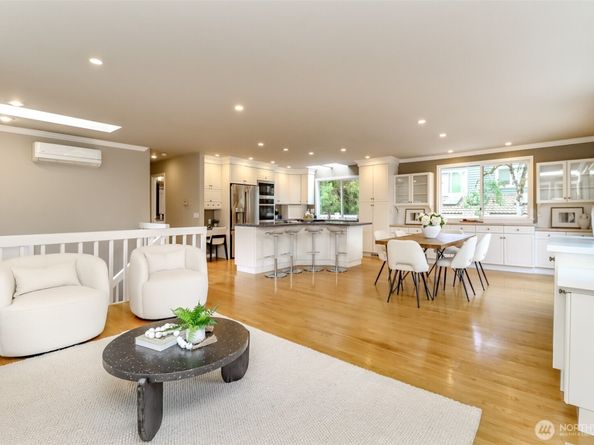 11633 132nd Court NE, Redmond WA 98052